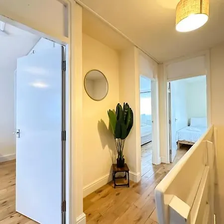 Oasis Split Level Flat In Zone 1 Apartment London Exterior photo